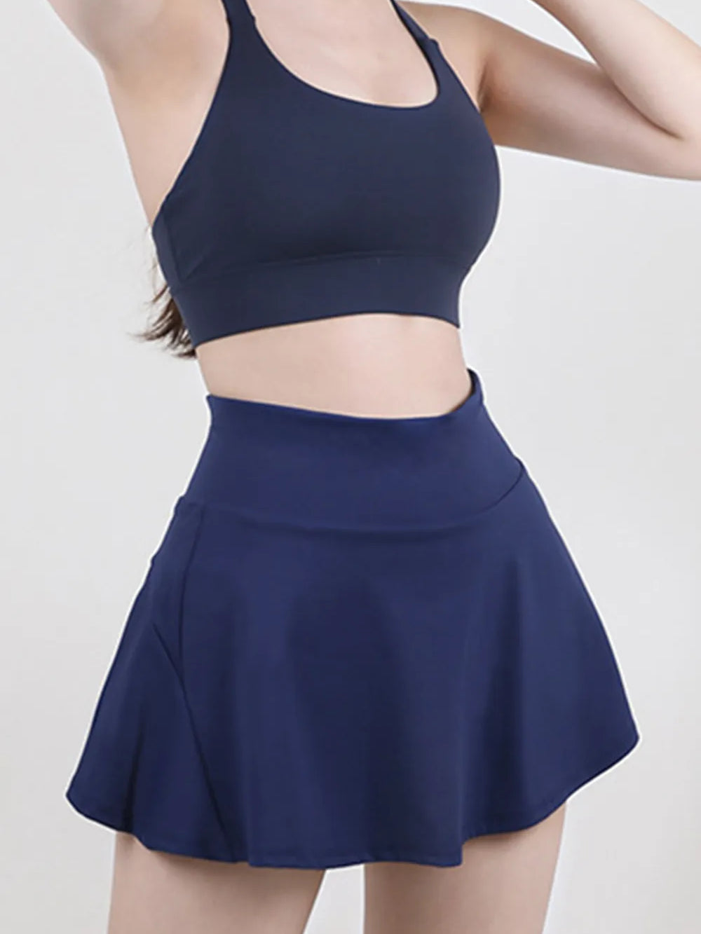 201ac947-95ba-452c-8af8-8546769d9b5e-Max