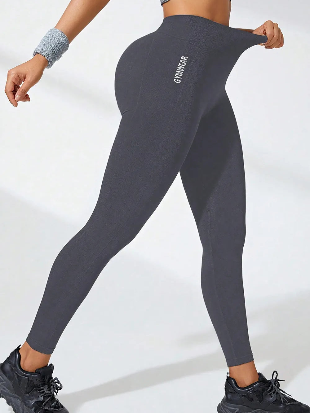 3eecf05a-fbc1-4553-8bec-07cc1dac9827-Max