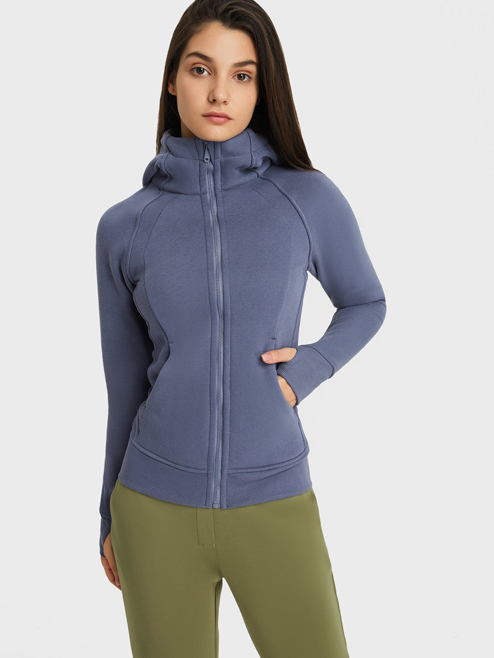 ce736f60af2047ef9b7d7f1df169e020-Max