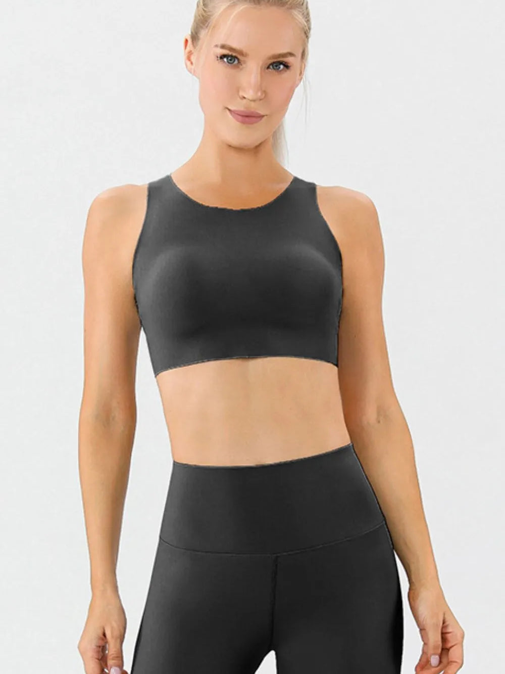 d25d1e8c-2d95-4d03-8b49-2b8ec209c860-Max