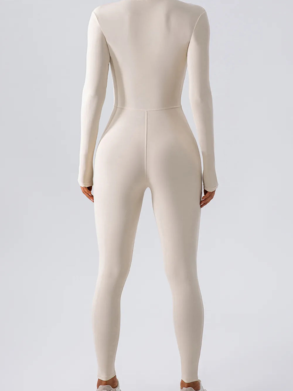 f87dbf75-1440-4a00-8f1a-f3d82f73f4bd-Max