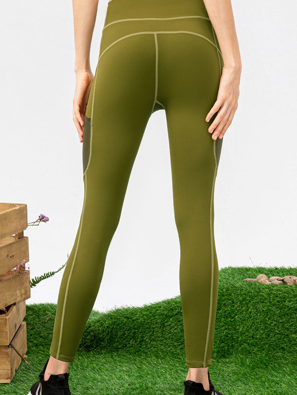 61064323a5c047aabc29e50f9a7b31c3-Max