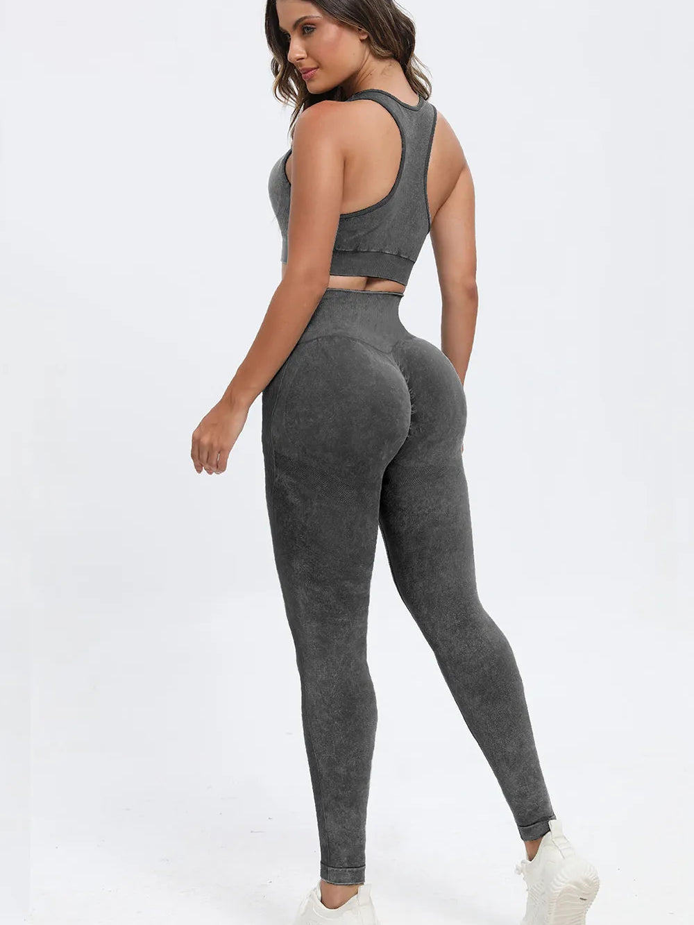 7e886af6-cabe-435d-b74e-964c44e69bd2-Max