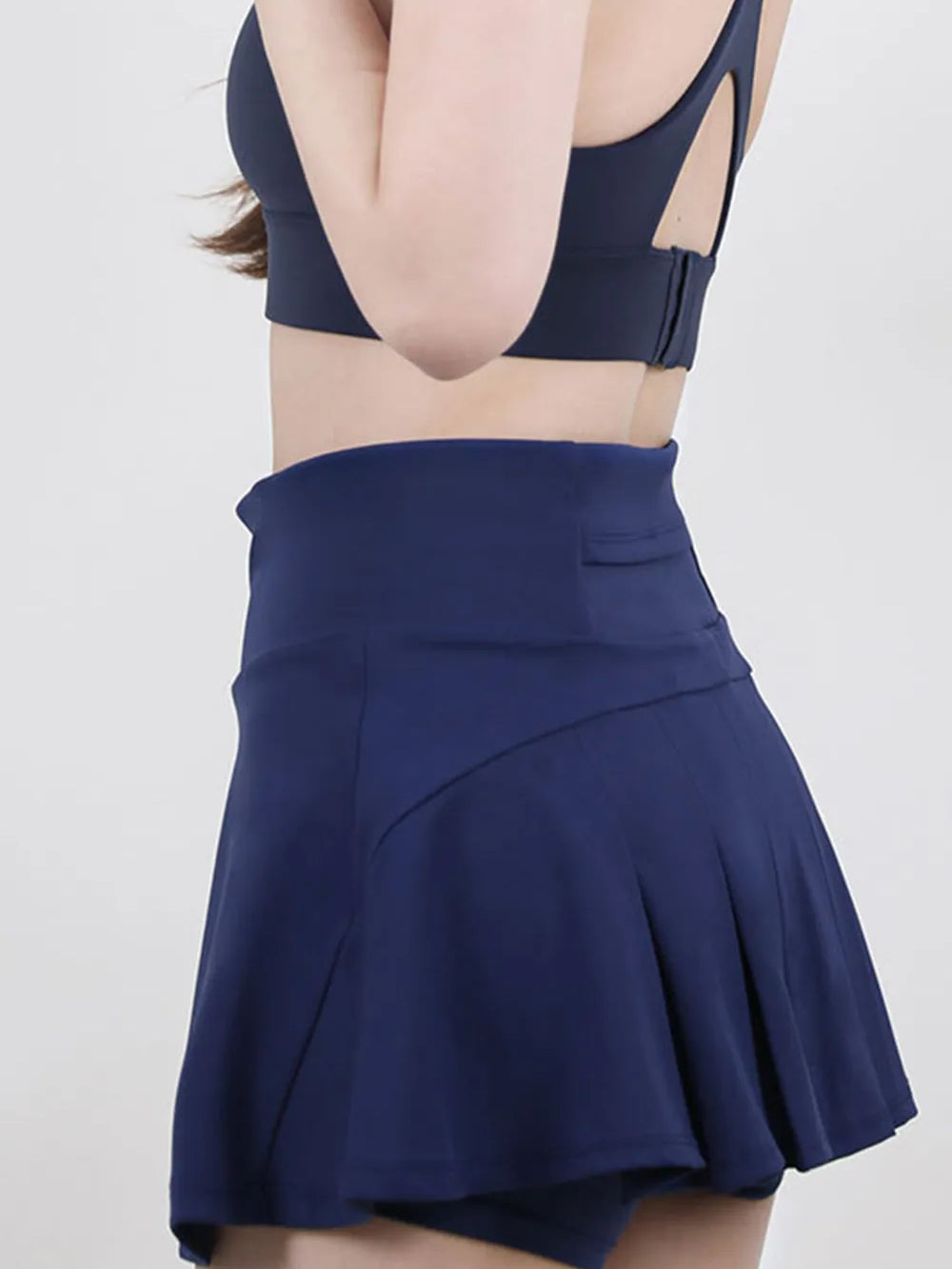 de0baad0-d47d-4786-b9d6-ce06403b6db7-Max