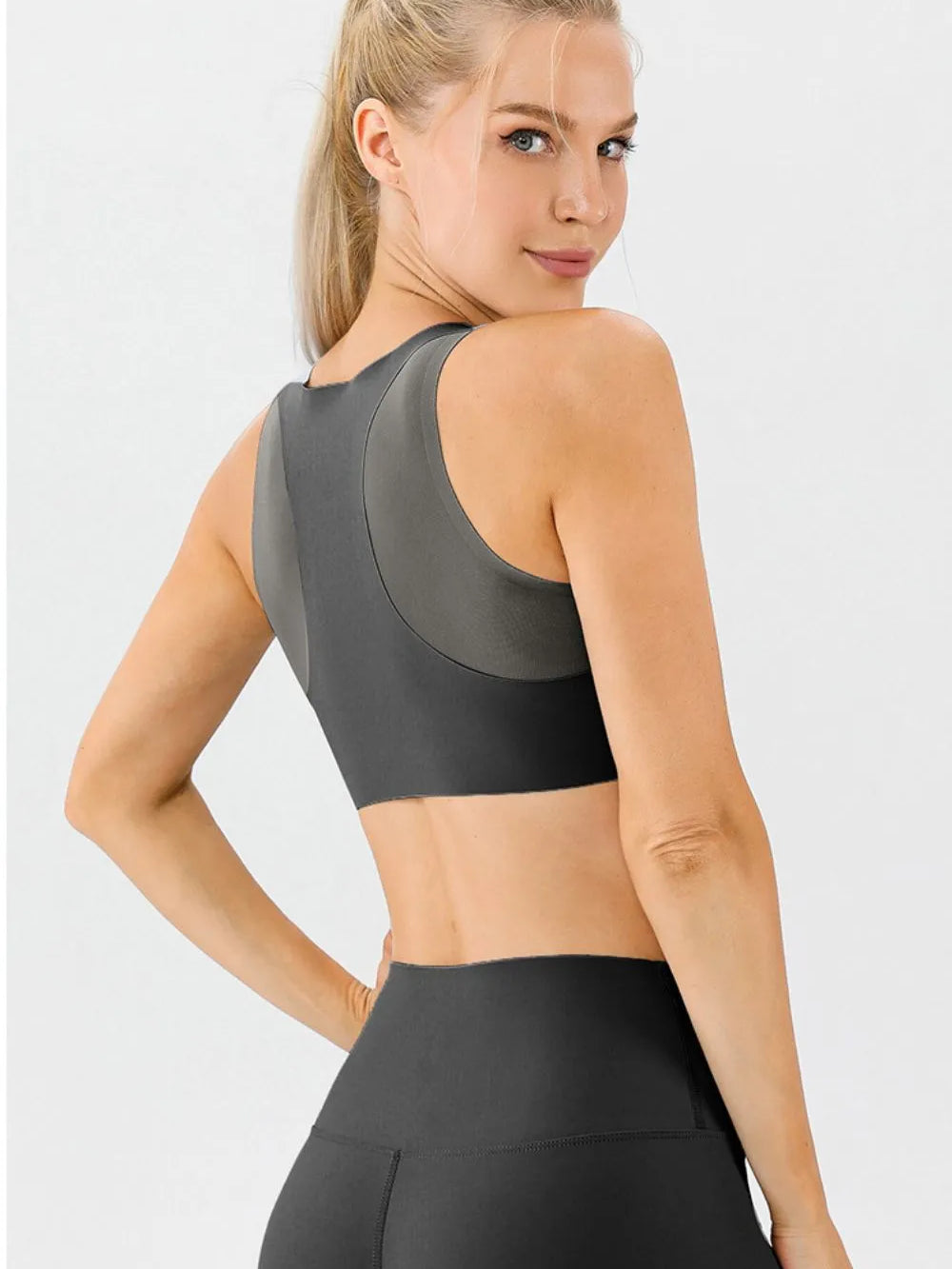 ead5b65e-529d-4a38-ad22-537dd2158f2b-Max