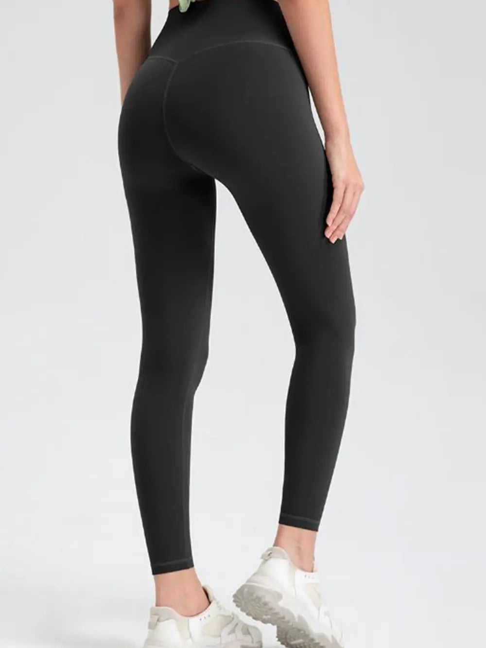 f8b0e1edd23343e7b11a26dab2e58027-Max